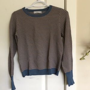 Zara knit long sleeve sweater